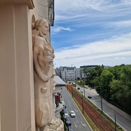 Bestview Centrum Netflix Łódź