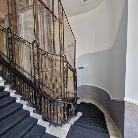 Bestview Centrum Netflix Apartman *