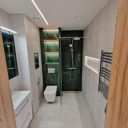 Bestview Centrum Netflix * Łódź